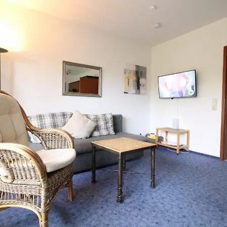 Maike 5a Apartment *